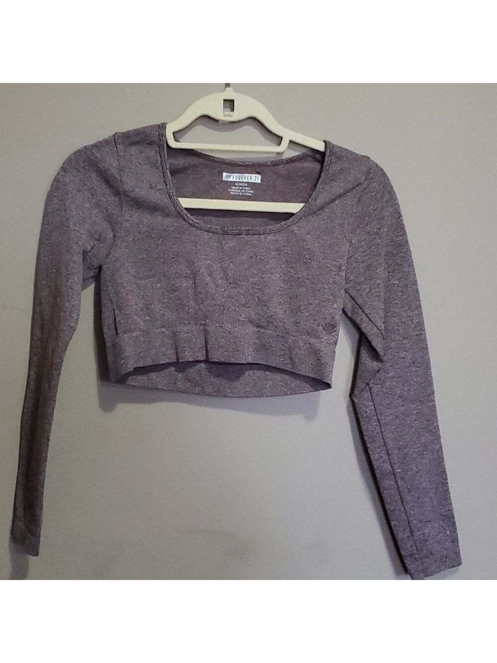 Forever 21 crop top size medium